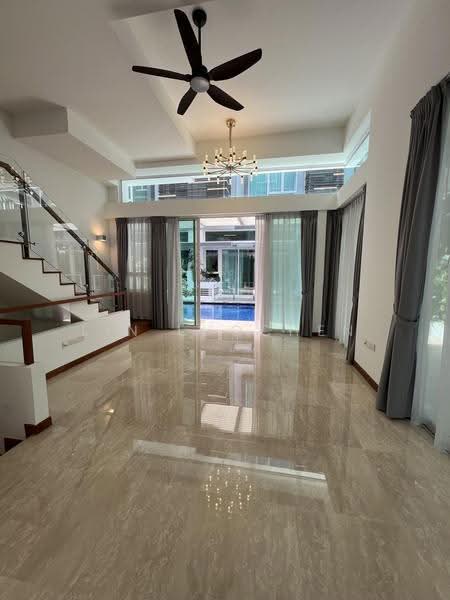 Cabana, 145A Sunrise Terrace, Seletar / Yio Chu Kang, 4 Bedrooms, 3,068 sqft, Cluster House For Sale, by Lin LuoChen, 500249030 - Living Room - PropertyGuru.com.sg