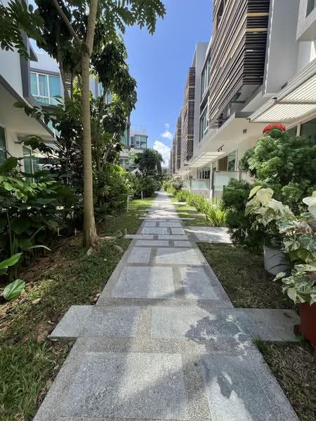 Cabana, 145A Sunrise Terrace, Seletar / Yio Chu Kang, 4 Bedrooms, 3,068 sqft, Cluster House For Sale, by Lin LuoChen, 500249030 - Exterior - PropertyGuru.com.sg