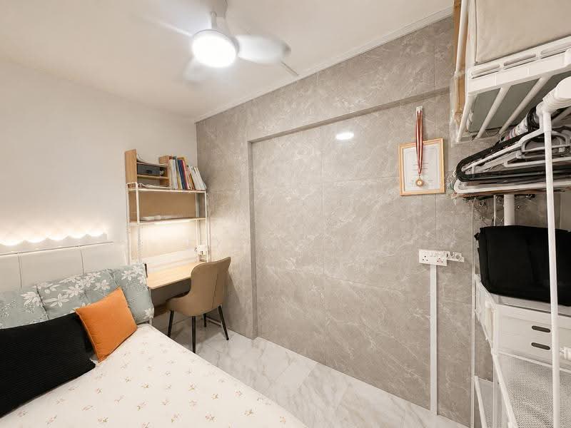 159 Tampines Street 12, 159 Tampines Street 12, Pasir Ris / Tampines, 5 Bedrooms, 980 sqft, HDB Flat For Sale, by John Lee, 500249032 - Bedroom - PropertyGuru.com.sg