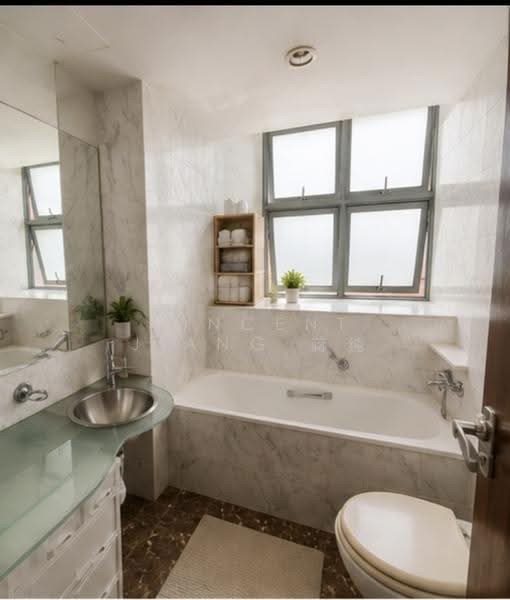 Tanamera Crest, 10 Pari Dedap Walk, Bedok / Upper East Coast, 2 Bedrooms, 861 sqft, Condominium For Sale, by Vincent Jiang 蒋纯, 500249033 - Bathroom - PropertyGuru.com.sg