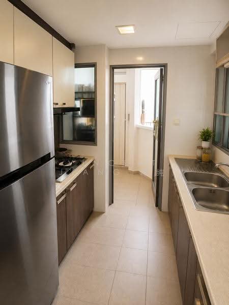 Tanamera Crest, 10 Pari Dedap Walk, Bedok / Upper East Coast, 2 Bedrooms, 861 sqft, Condominium For Sale, by Vincent Jiang 蒋纯, 500249033 - Kitchen - PropertyGuru.com.sg