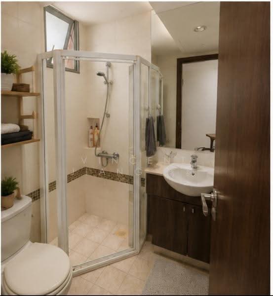 Tanamera Crest, 10 Pari Dedap Walk, Bedok / Upper East Coast, 2 Bedrooms, 861 sqft, Condominium For Sale, by Vincent Jiang 蒋纯, 500249033 - Bathroom - PropertyGuru.com.sg