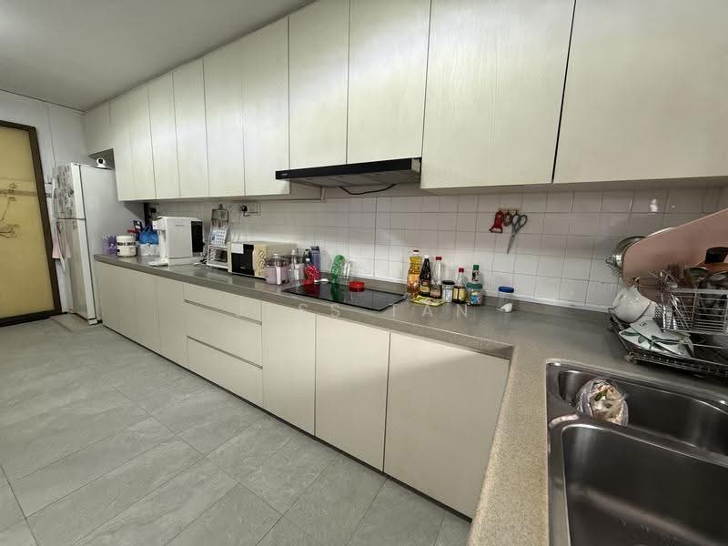 9 Eunos Crescent, 9 Eunos Crescent, Eunos / Geylang / Paya Lebar, Room Rental, 150 sqft, HDB Flat For Rent, by Jess Tan, 500249035 - Kitchen - PropertyGuru.com.sg