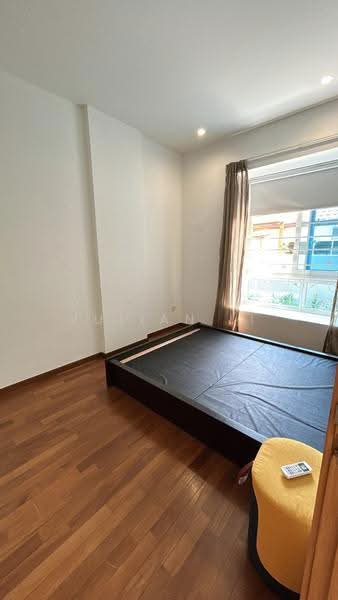 Sunshine Regency, 9 Rambai Road, East Coast / Marine Parade, 1 Bedroom, 452 sqft, Apartment For Sale, by Julian Li, 500249043 - Bedroom - PropertyGuru.com.sg