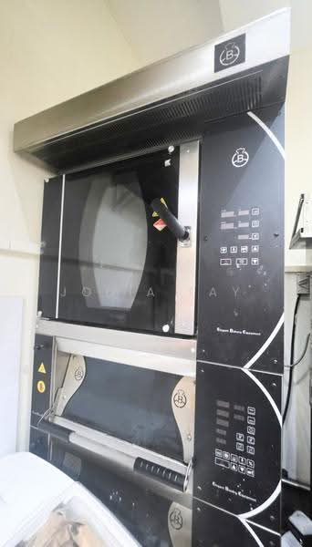 6% Rental Return Fully Equipped Central Kitchen For Sale, Irving Place, Eunos / Geylang / Paya Lebar, 432 sqft, Other Retail For Sale, by Jodia Tay, 500249046 - CommercialGuru.com.sg