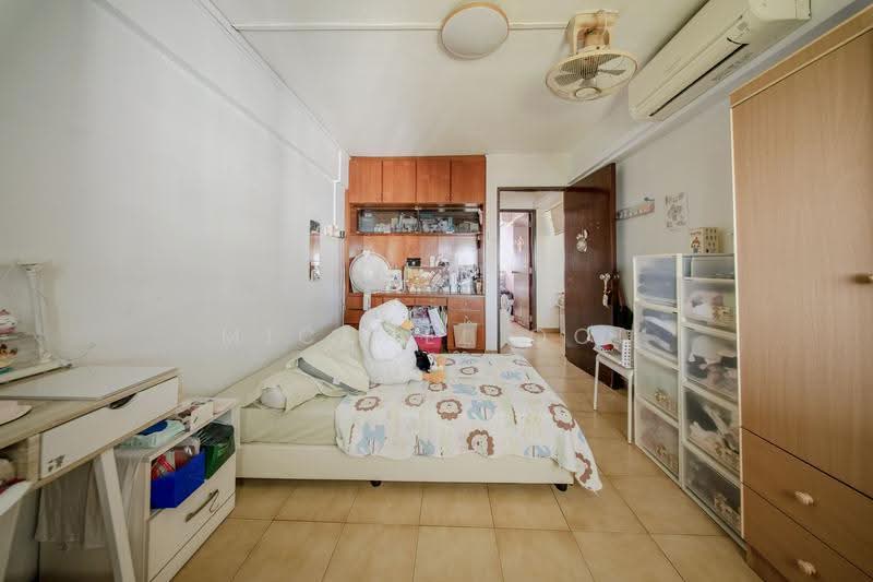 158 Tampines Street 12, 158 Tampines Street 12, Pasir Ris / Tampines, 3 Bedrooms, 980 sqft, HDB Flat For Sale, by Michael Ooi, 500249053 - Bedroom - PropertyGuru.com.sg