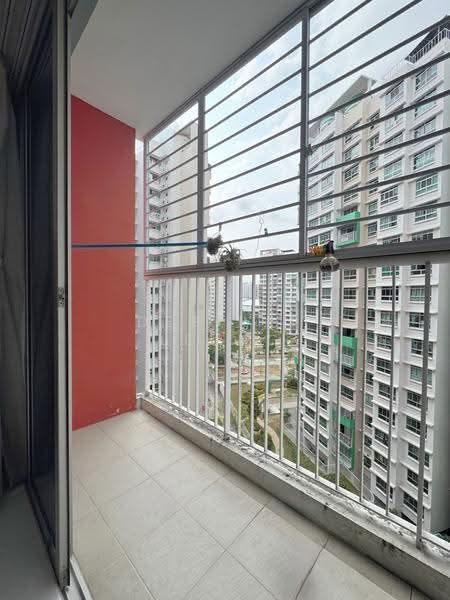 623B Punggol Central, 623B Punggol Central, Hougang / Punggol / Sengkang, 3 Bedrooms, 1,012 sqft, HDB Flat For Sale, by Desiree Leung, 500249056 - Balcony - PropertyGuru.com.sg