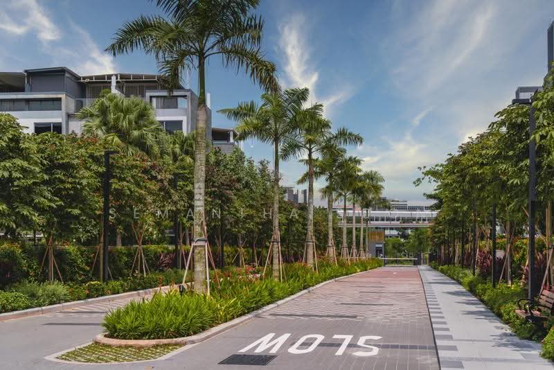 TOP-ed Freehold 3-Storey 5BR Strata Semi-D | Mature Estate, Seletar / Yio Chu Kang, 5 Bedrooms, 3,929 sqft, Cluster House For Sale, by Semantha Soon, 500249068 - Exterior - PropertyGuru.com.sg