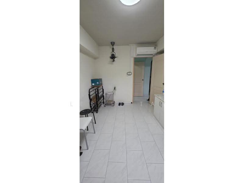 458 Hougang Avenue 10, 458 Hougang Avenue 10, Hougang / Punggol / Sengkang, 3 Bedrooms, 1,152 sqft, HDB Flat For Sale, by Leslie Tay, 500249074 - Interior - PropertyGuru.com.sg