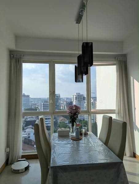 Cote D'Azur, 60 Marine Parade Road, East Coast / Marine Parade, 2 Bedrooms, 1,109 sqft, Condominium For Rent, by Joanne Ng, 500249076 - Dining Room - PropertyGuru.com.sg