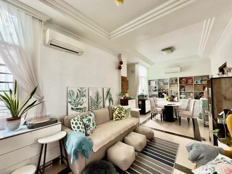 De Casalle, 86A Lor N Telok Kurau, East Coast / Marine Parade, 3 Bedrooms, 1,184 sqft, Condominium For Sale, by Vivien Ooi, 500249087 - PropertyGuru.com.sg