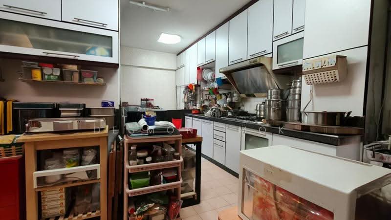 117 Edgefield Plains, 117 Edgefield Plains, Hougang / Punggol / Sengkang, 4 Bedrooms, 1,399 sqft, HDB Flat For Sale, by Desmond Mok, 500249090 - Kitchen - PropertyGuru.com.sg