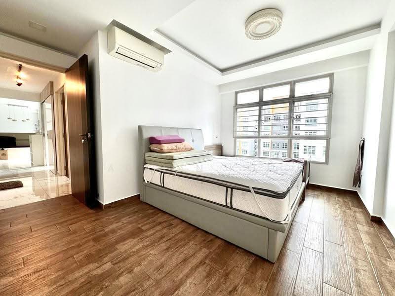 215B Compassvale Drive, 215B Compassvale Drive, Hougang / Punggol / Sengkang, 3 Bedrooms, 990 sqft, HDB Flat For Sale, by Adrian Koh, 500249091 - Bedroom - PropertyGuru.com.sg