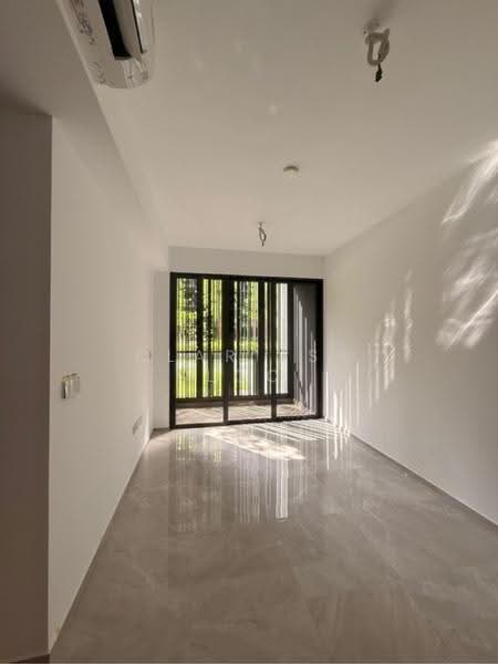 Tembusu Grand, 94 Jalan Tembusu, East Coast / Marine Parade, 2 Bedrooms, 743 sqft, Condominium For Sale, by Clarissa Loo, 500249093 - PropertyGuru.com.sg