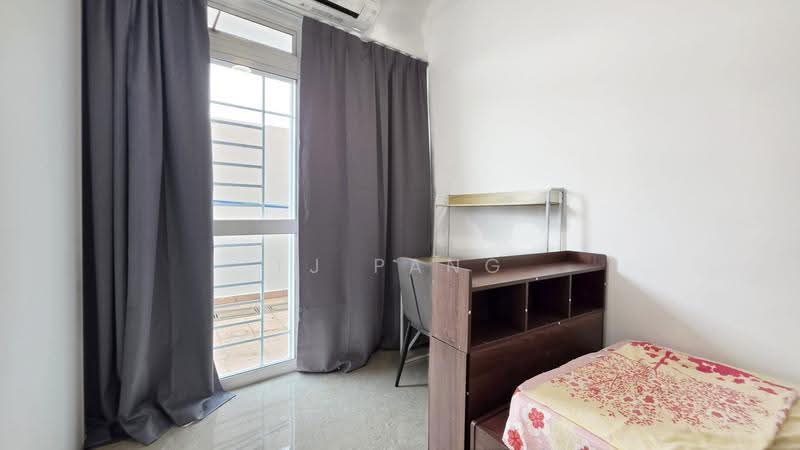 Sun Plaza, 30 Sembawang Drive, Sembawang / Yishun, Room Rental, 270 sqft, Apartment For Rent, by TJ Pang, 500249122 - Bedroom - PropertyGuru.com.sg