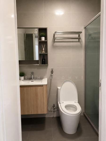 630 Jurong West Street 65, 630 Jurong West Street 65, Boon Lay / Jurong / Tuas, 4 Bedrooms, 1,400 sqft, HDB Flat For Sale, by Esther Chye, 500249123 - Bathroom - PropertyGuru.com.sg