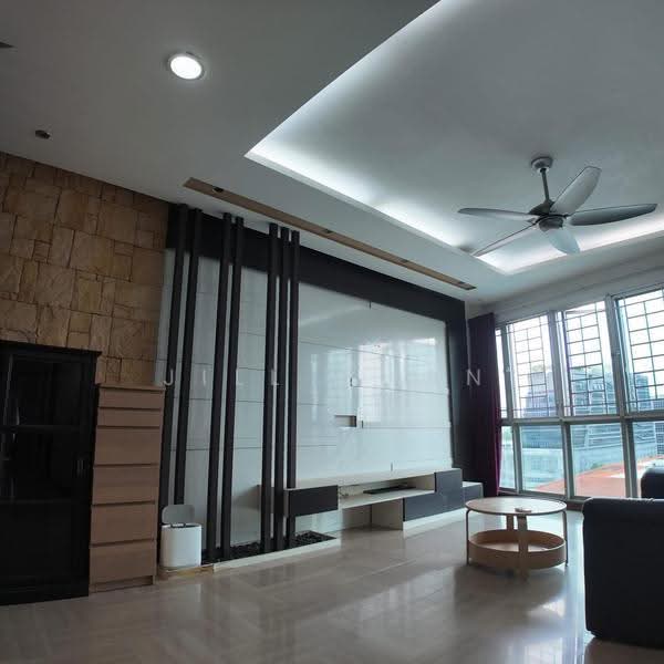 Rafflesia Condo, 31 Bishan Street 21, Ang Mo Kio / Bishan / Thomson, Room Rental, 200 sqft, Condominium For Rent, by Jill Chan, 500249129 - Living Room - PropertyGuru.com.sg