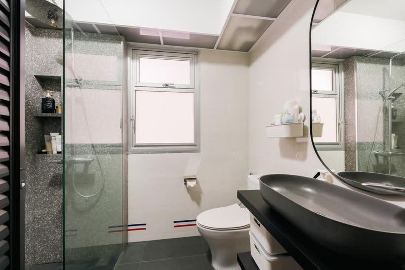 228B Punggol Field, 228B Punggol Field, Hougang / Punggol / Sengkang, 3 Bedrooms, 1,249 sqft, HDB Flat For Sale, by Zachary Wong, 500249135 - Bathroom - PropertyGuru.com.sg
