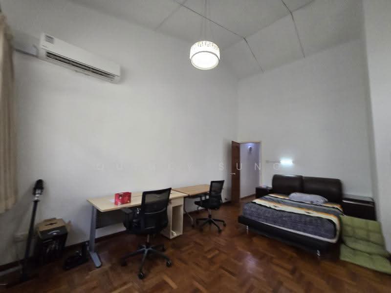 16B Sallim Road, Sallim Road, Eunos / Geylang / Paya Lebar, Room Rental, 300 sqft, Corner Terrace For Rent, by Quincy Sung, 500249137 - Bedroom - PropertyGuru.com.sg