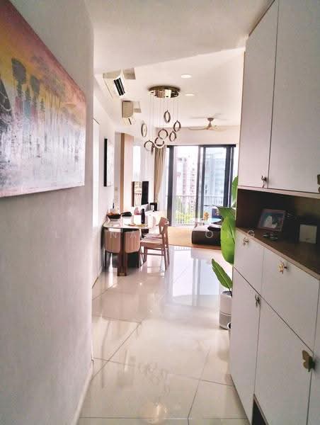 d'Leedon (Former Farrer Court), 13 Leedon Heights, Tanglin / Holland / Bukit Timah, 2 Bedrooms, 1,076 sqft, Condominium For Sale, by Lesnar Hong, 500249138 - Living Room - PropertyGuru.com.sg