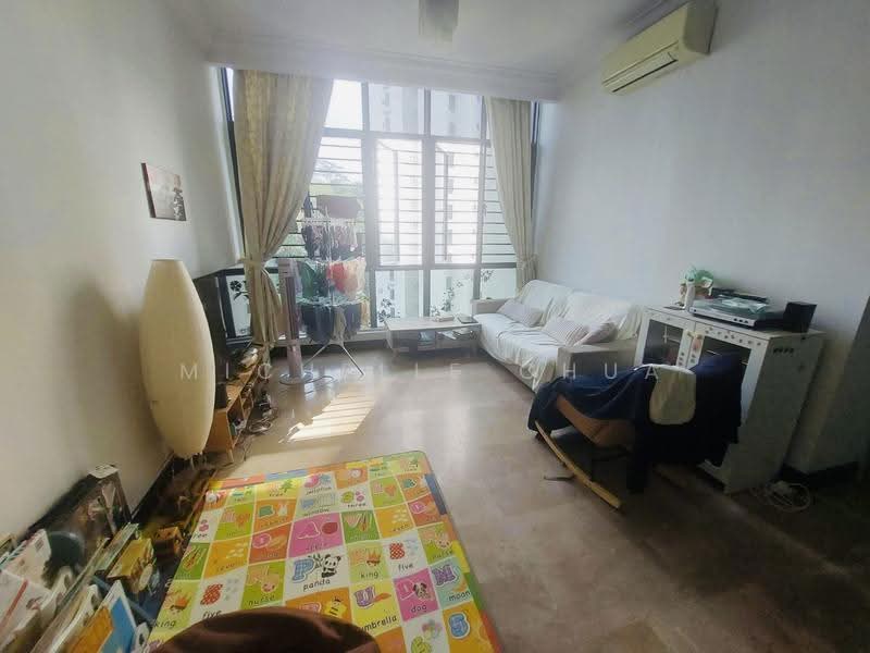 Regent Heights, 52 Bukit Batok East Avenue 5, Dairy Farm / Bukit Panjang / Choa Chu Kang, 2 Bedrooms, 1,023 sqft, Condominium For Rent, by Michelle Chua, 500249155 - Living Room - PropertyGuru.com.sg