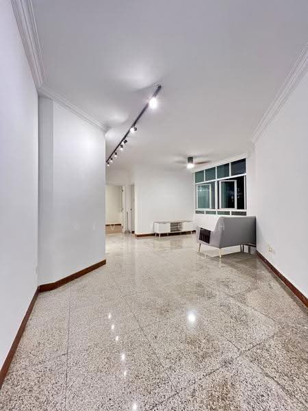 Maysprings, 2 Petir Road, Dairy Farm / Bukit Panjang / Choa Chu Kang, 2 Bedrooms, 915 sqft, Apartment For Sale, by Alvin Goh, 500249158 - Living Room - PropertyGuru.com.sg