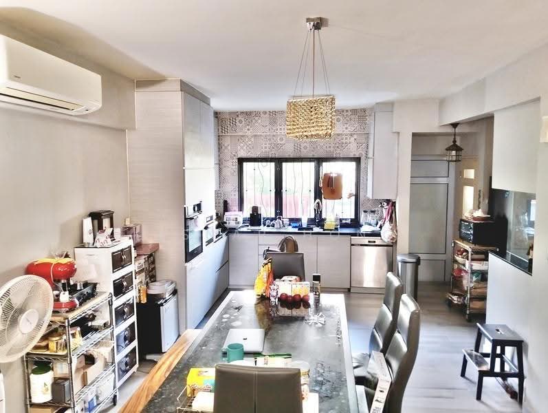 The Springfield, Chempaka Kuning Link, Bedok / Upper East Coast, 4 Bedrooms, 2,370 sqft, Terraced House For Sale, by Lesnar Hong, 500249171 - Kitchen - PropertyGuru.com.sg