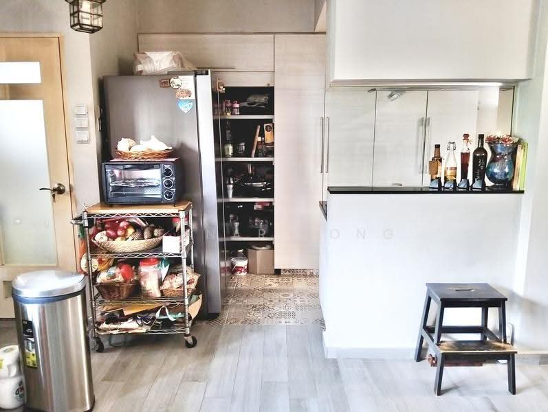 The Springfield, Chempaka Kuning Link, Bedok / Upper East Coast, 4 Bedrooms, 2,370 sqft, Terraced House For Sale, by Lesnar Hong, 500249171 - Kitchen - PropertyGuru.com.sg