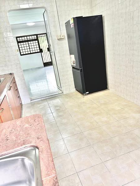 132 Jalan Bukit Merah, 132 Jalan Bukit Merah, Alexandra / Commonwealth, 2 Bedrooms, 635 sqft, HDB Flat For Sale, by Lesnar Hong, 500249176 - Kitchen - PropertyGuru.com.sg