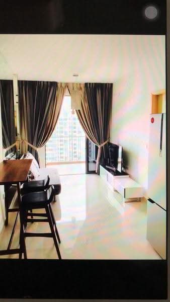 La Fiesta, 58 Sengkang Square, Hougang / Punggol / Sengkang, 1 Bedroom, 452 sqft, Condominium For Rent, by Joey Lim, 500249199 - Living Room - PropertyGuru.com.sg
