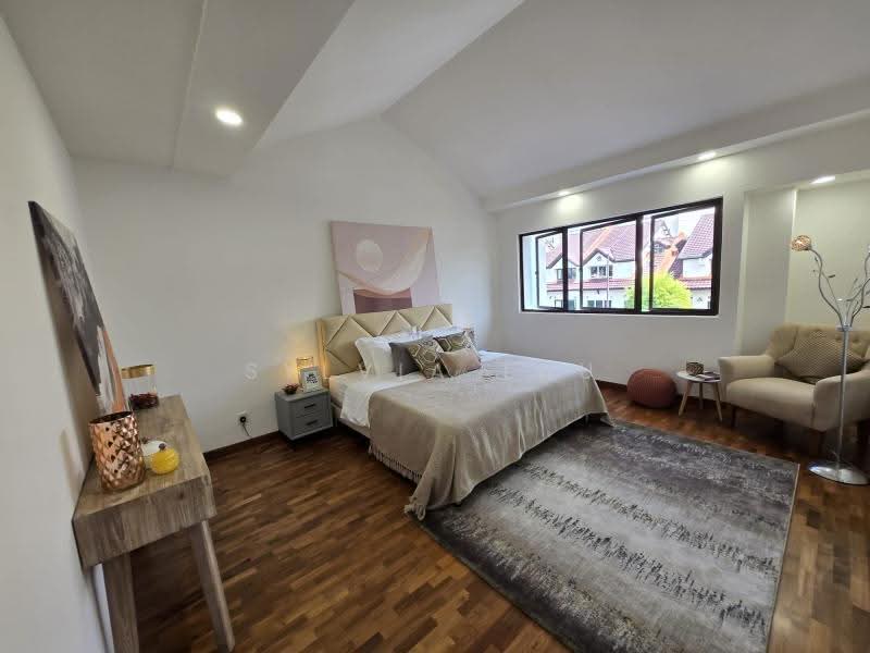 D16 Minaret Walk, Minaret Walk, Bedok / Upper East Coast, 5 Bedrooms, 3,200 sqft, Terraced House For Sale, by Sylvia Lau, 500249201 - Bedroom - PropertyGuru.com.sg