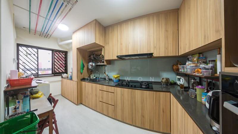 362 Bukit Batok Street 31, 362 Bukit Batok Street 31, Dairy Farm / Bukit Panjang / Choa Chu Kang, 4 Bedrooms, 1,582 sqft, HDB Flat For Sale, by Jadis Wong, 500249204 - Kitchen - PropertyGuru.com.sg