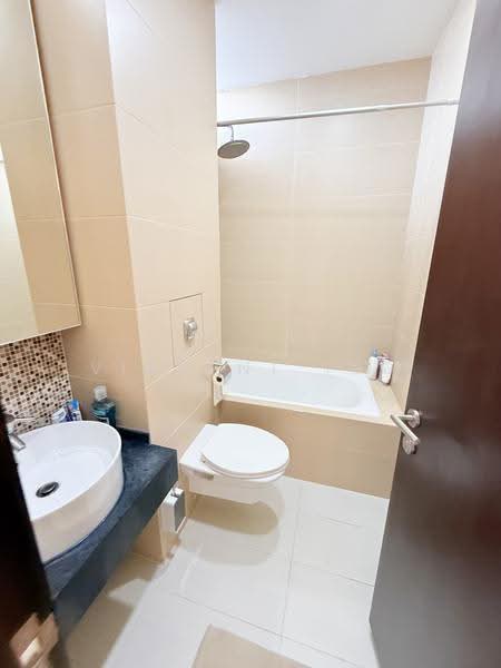 The Ambra, 97 Lor H Telok Kurau, East Coast / Marine Parade, 3 Bedrooms, 1,884 sqft, Condominium For Rent, by Vincent Teo, 500249215 - Bathroom - PropertyGuru.com.sg