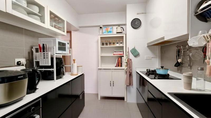 815B Choa Chu Kang Avenue 7, 815B Choa Chu Kang Avenue 7, Dairy Farm / Bukit Panjang / Choa Chu Kang, 3 Bedrooms, 1,001 sqft, HDB Flat For Sale, by Jonathan Kang, 500249241 - Kitchen - PropertyGuru.com.sg