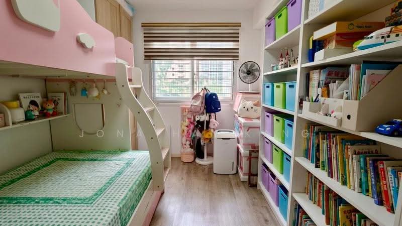 815B Choa Chu Kang Avenue 7, 815B Choa Chu Kang Avenue 7, Dairy Farm / Bukit Panjang / Choa Chu Kang, 3 Bedrooms, 1,001 sqft, HDB Flat For Sale, by Jonathan Kang, 500249241 - Bedroom - PropertyGuru.com.sg
