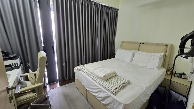 The Luxurie, 21 Compassvale Road, Hougang / Punggol / Sengkang, 2 Bedrooms, 883 sqft, Condominium For Rent, by Gupta Sameer Raj, 500249251 - Bedroom - PropertyGuru.com.sg