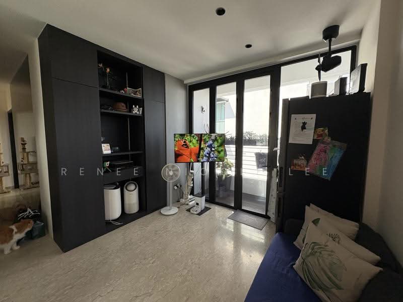 The Sunniflora, 48 Lor G Telok Kurau, East Coast / Marine Parade, 3 Bedrooms, 1,668 sqft, Condominium For Rent, by Renee Nicole Lee, 500249256 - Living Room - PropertyGuru.com.sg