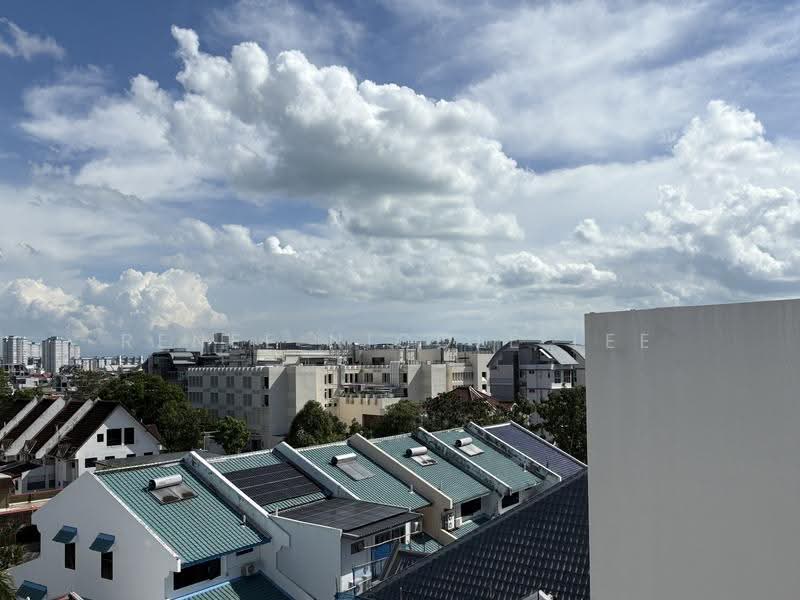 The Sunniflora, 48 Lor G Telok Kurau, East Coast / Marine Parade, 3 Bedrooms, 1,668 sqft, Condominium For Rent, by Renee Nicole Lee, 500249256 - Exterior - PropertyGuru.com.sg
