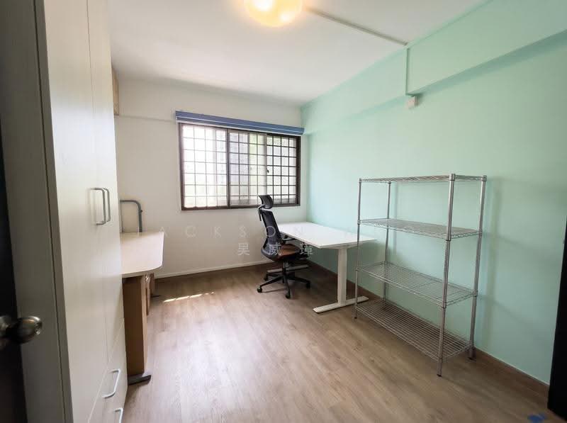 335 Clementi Avenue 2, 335 Clementi Avenue 2, Buona Vista / West Coast / Clementi New Town, 2 Bedrooms, 882 sqft, HDB Flat For Sale, by Jackson Woo 吴威璋, 500249262 - Study - PropertyGuru.com.sg
