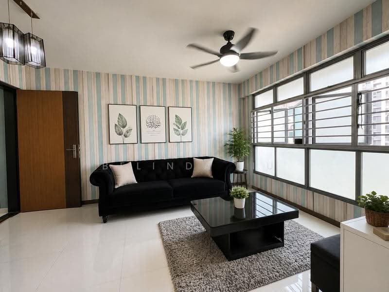 476A Upper Serangoon View, 476A Upper Serangoon View, Hougang / Punggol / Sengkang, 2 Bedrooms, 721 sqft, HDB Flat For Sale, by Belinda Liu, 500249282 - Living Room - PropertyGuru.com.sg
