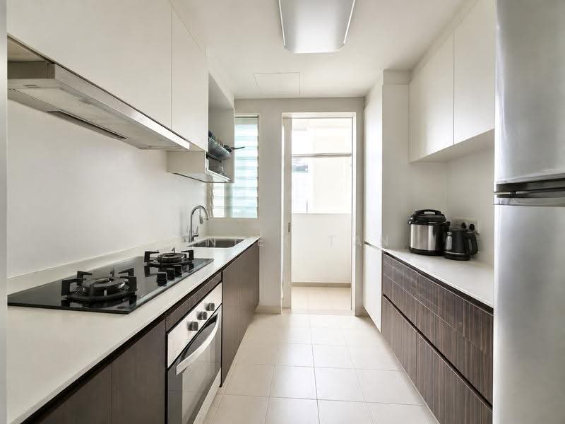 Vacanza @ East, 36 Lengkong Tujoh, Eunos / Geylang / Paya Lebar, 3 Bedrooms, 1,023 sqft, Condominium For Rent, by Janlex Tan, 500249297 - Kitchen - PropertyGuru.com.sg