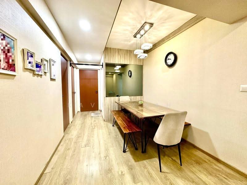 812B Choa Chu Kang Avenue 7, 812B Choa Chu Kang Avenue 7, Dairy Farm / Bukit Panjang / Choa Chu Kang, 3 Bedrooms, 1,001 sqft, HDB Flat For Sale, by Kavin Kuah, 500249304 - Dining Room - PropertyGuru.com.sg