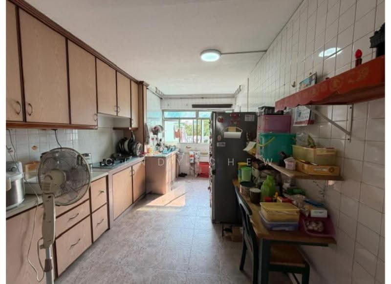 343 Clementi Avenue 5, 343 Clementi Avenue 5, Buona Vista / West Coast / Clementi New Town, 2 Bedrooms, 721 sqft, HDB Flat For Sale, by Cindy Chew, 500249309 - Kitchen - PropertyGuru.com.sg