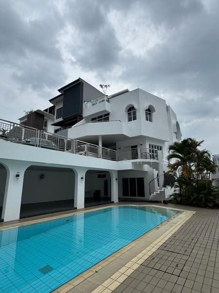 Sennett Avenue, Bedok / Upper East Coast, 6 Bedrooms, 11,200 sqft, Semi-Detached House For Sale, by Ching Chia, 500249313 - Exterior - PropertyGuru.com.sg