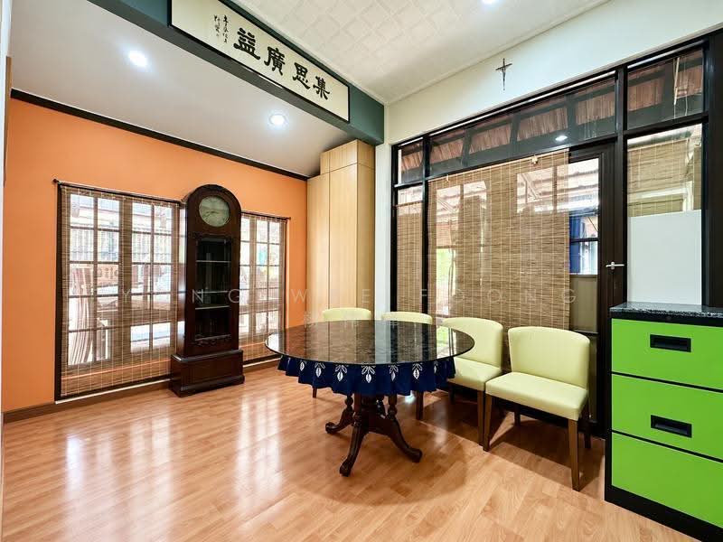 Shepherd's Hill Estate, Shepard's Drive, Alexandra / Commonwealth, 6 Bedrooms, 2,500 sqft, Detached House For Sale, by Yong Wee Foong 杨伟锋, 500249315 - PropertyGuru.com.sg