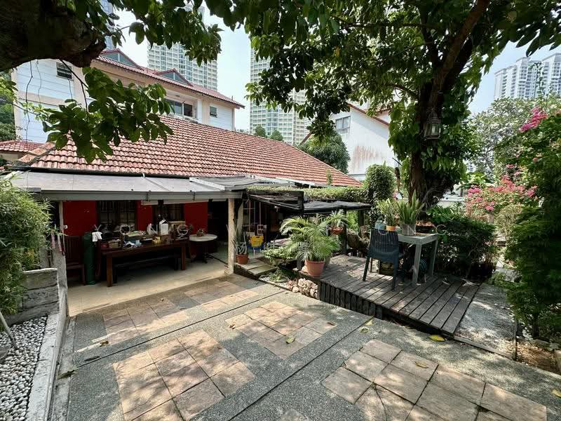 Shepherd's Hill Estate, Shepard's Drive, Alexandra / Commonwealth, 6 Bedrooms, 2,500 sqft, Detached House For Sale, by Yong Wee Foong 杨伟锋, 500249315 - Exterior - PropertyGuru.com.sg