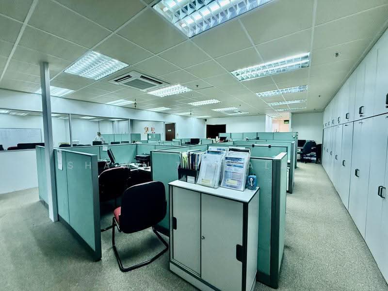 Ubi Techpark, 10 Ubi Crescent, Eunos / Geylang / Paya Lebar, 2,281 sqft, Light Industrial (B1) For Sale, by Shawn Thayalan, 500249329 - CommercialGuru.com.sg