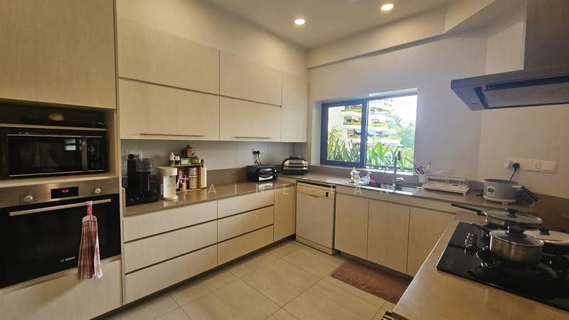 The Arcadia (Arcadia Gardens), 235 Arcadia Road, Newton / Novena, 4 Bedrooms, 3,770 sqft, Condominium For Rent, by Elaine Tan, 500249332 - Kitchen - PropertyGuru.com.sg