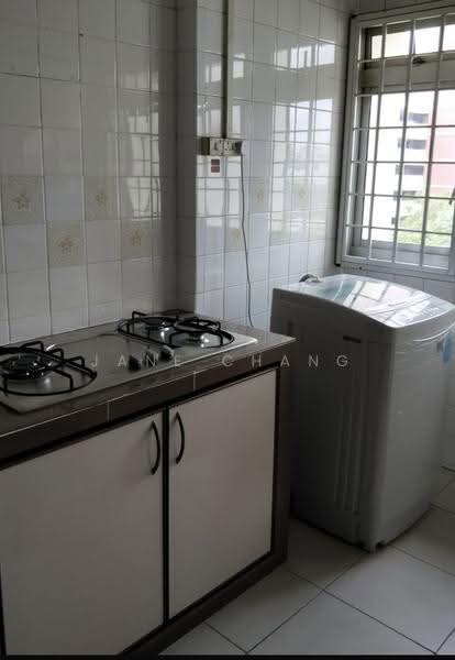 10D Bedok South Avenue 2, 10D Bedok South Avenue 2, Bedok / Upper East Coast, 4 Bedrooms, 1,582 sqft, HDB Flat For Rent, by Jane Chang, 500249339 - Kitchen - PropertyGuru.com.sg
