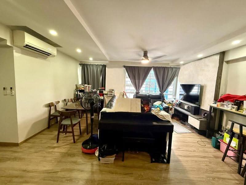 783A Woodlands Rise, 783A Woodlands Rise, Admiralty / Woodlands, 4 Bedrooms, 1,216 sqft, HDB Flat For Sale, by Chris Tan, 500249340 - Living Room - PropertyGuru.com.sg